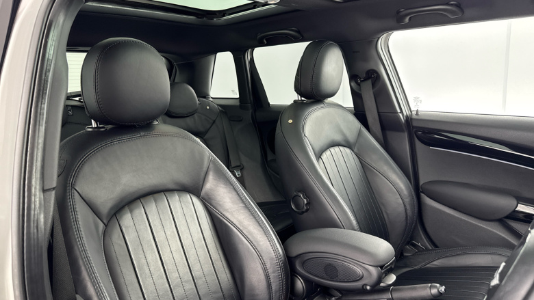 MINI Hatchback 2.0 Cooper S 5dr Petrol Hatchback